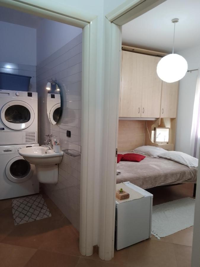 Stanza Porolla - Matrimoniale Con Bagno Privato * Cagliari
